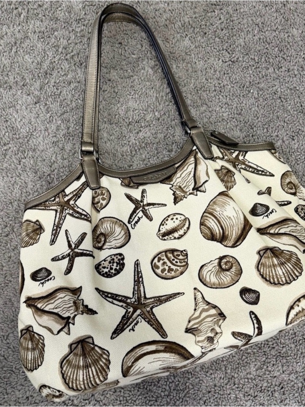 Seashell Print Shoulder Bag